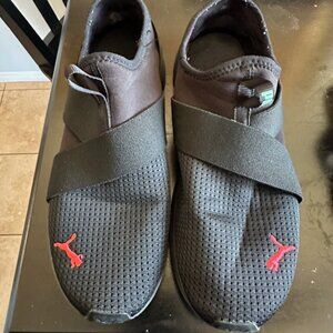 PUMA Prowl Slip-on Women's Black Sneaker 11 M